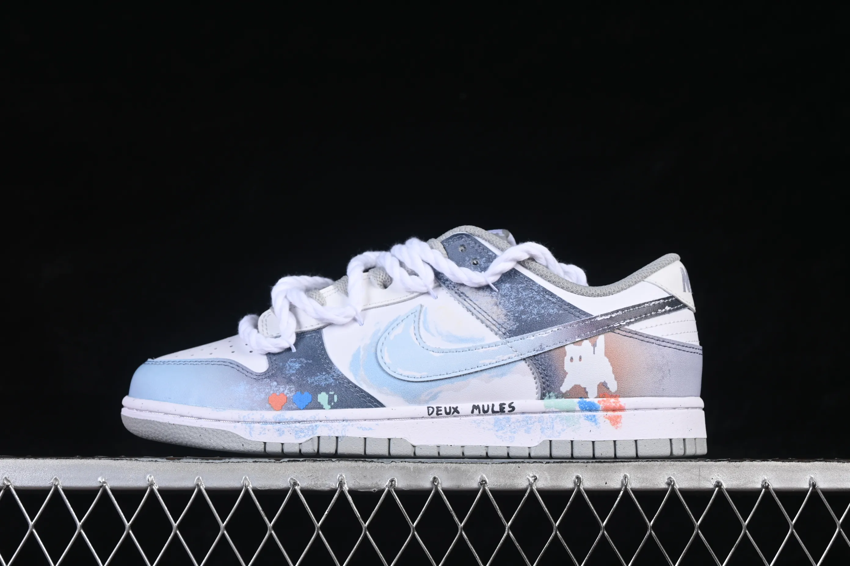 All categories Nk SB Dunk Series Nk SB Dunk Low High-end customized low-top sneakers Nike SB Dunk Low Fantasy Starry Sky Straps Low-top casual sneakers DD1391-103